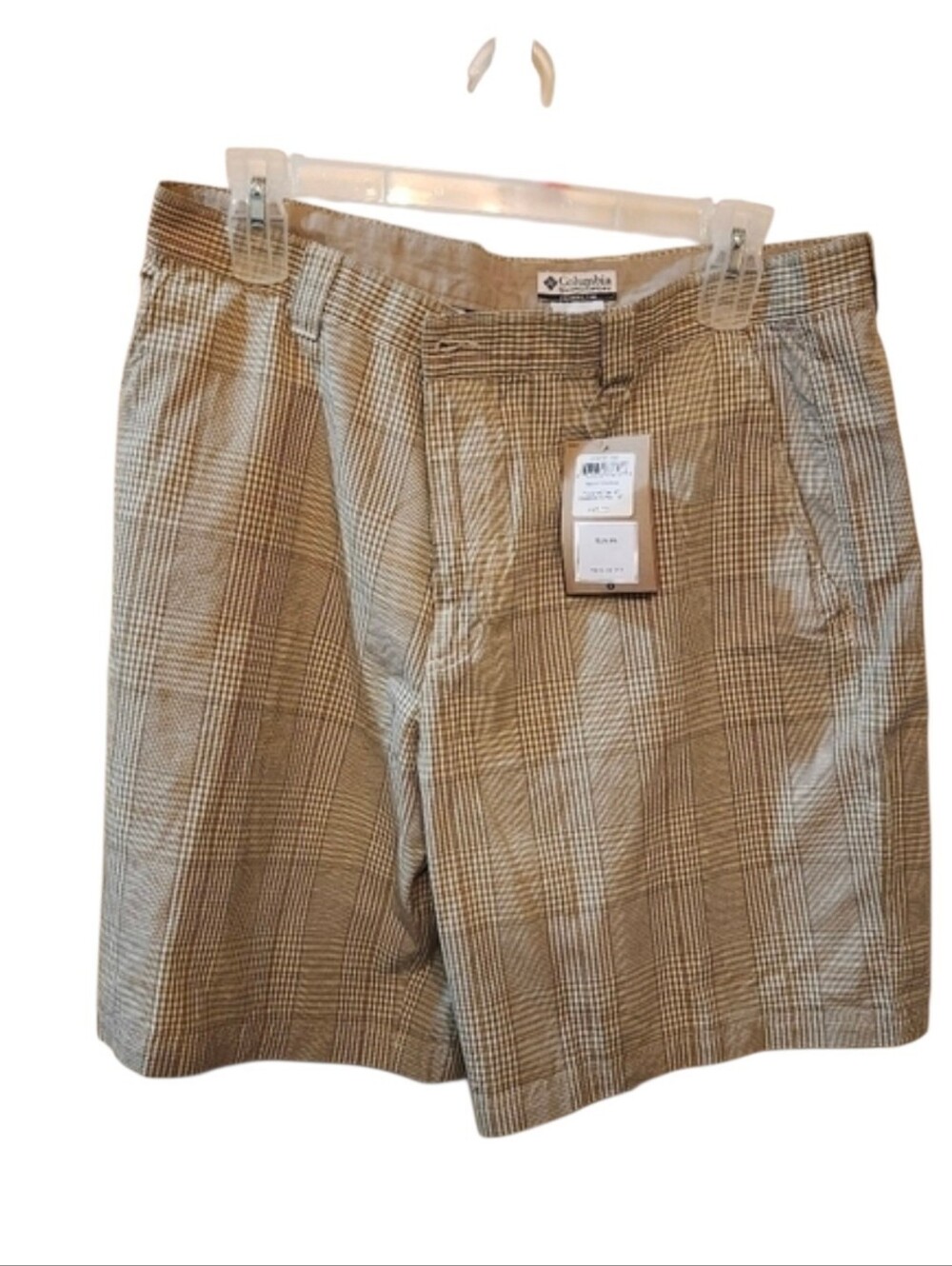 Mens NWT Columbia shorts brown and beige plaid